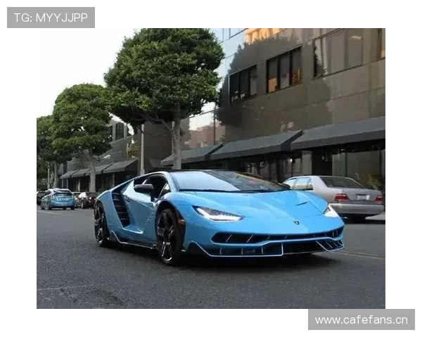 巴洛特利训练迟到被罚50万，转头就买了辆限量超跑